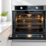 גלה את הטריק הפשוט שישדרג את מצב התנור שלך – תנור מבריק ונקי עם ריח נהדר, כמו חדש לגמרי.